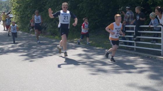 Klikk på bilete for full storleik Klikk på bilete for full storleik